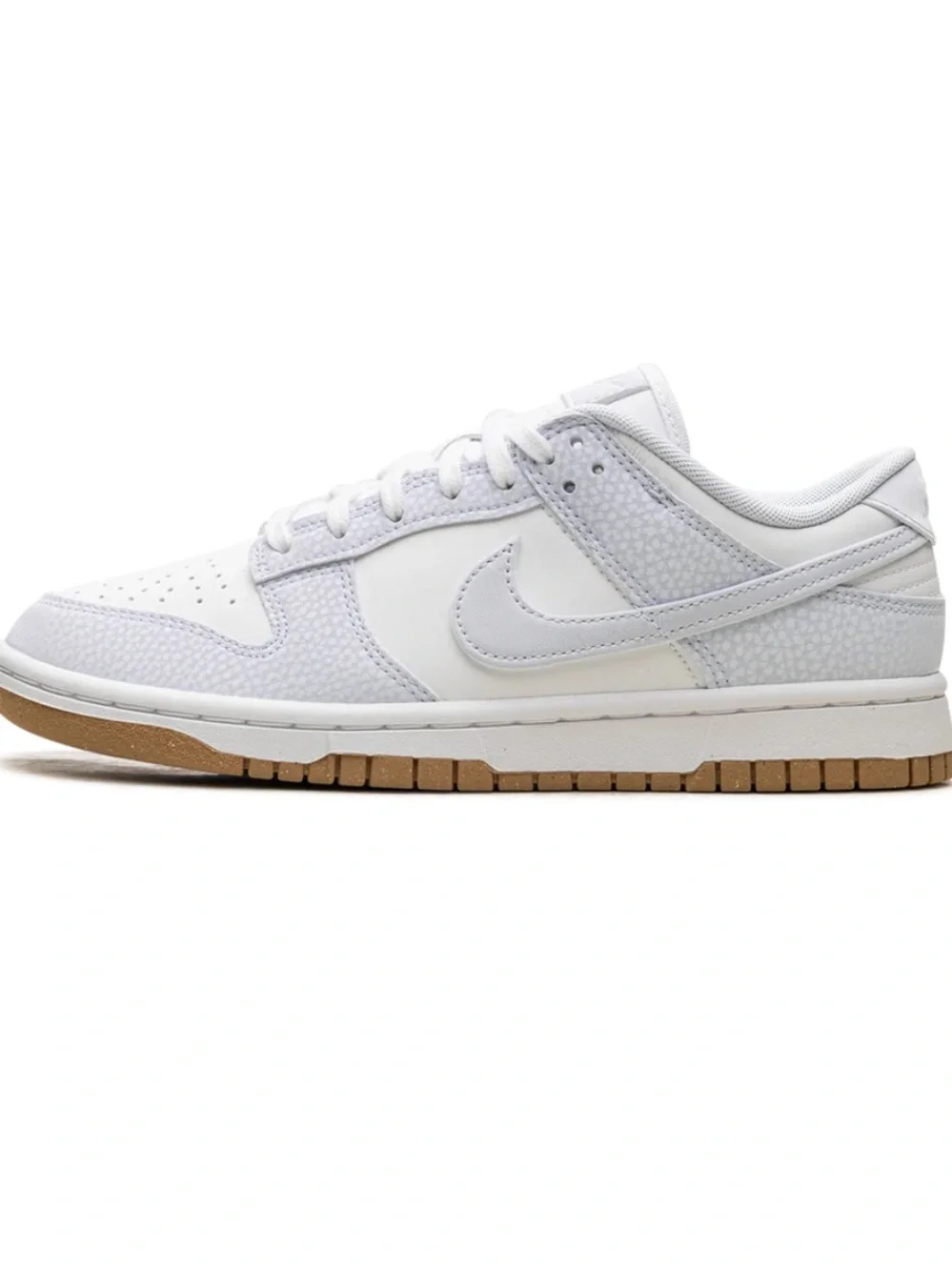 Nike Dunk Low Premium Next Nature women’s 7.5